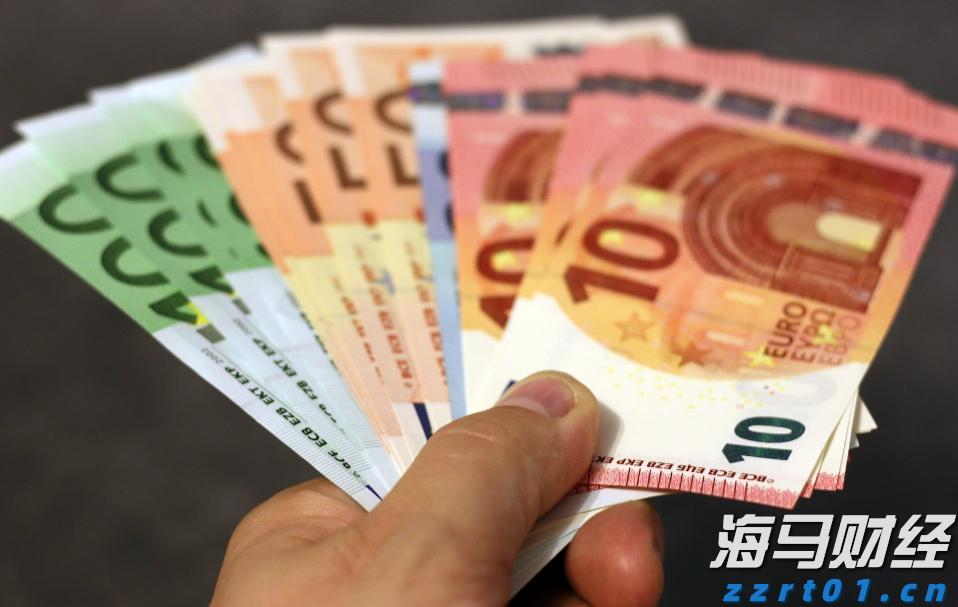 鲍威尔鹰派言论抑制9月降息预期 美债及新兴市场货币承压