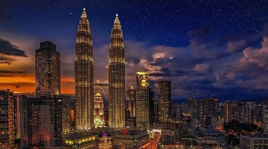 南海开渔，广东阳江万帆竞渔