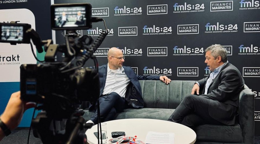 中国汽车流通协会：7月份汽车经销商综合库存系数为1.35 环比下降4.9%